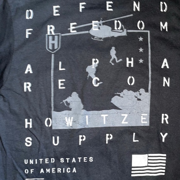 🇺🇸Howitzer Men’s Tee🇺🇸.  M - Picture 9 of 12